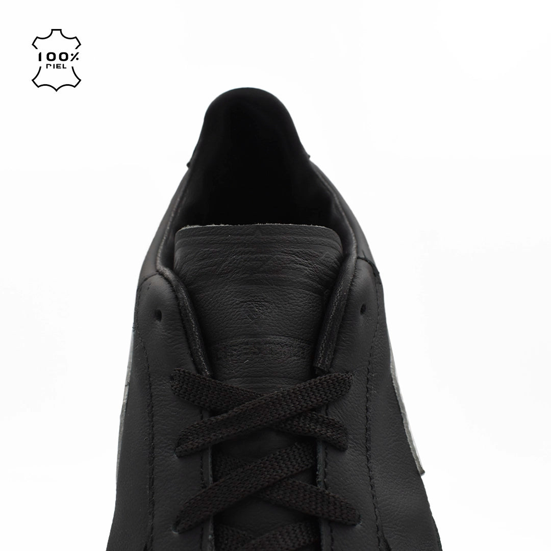 Madrid - Black White