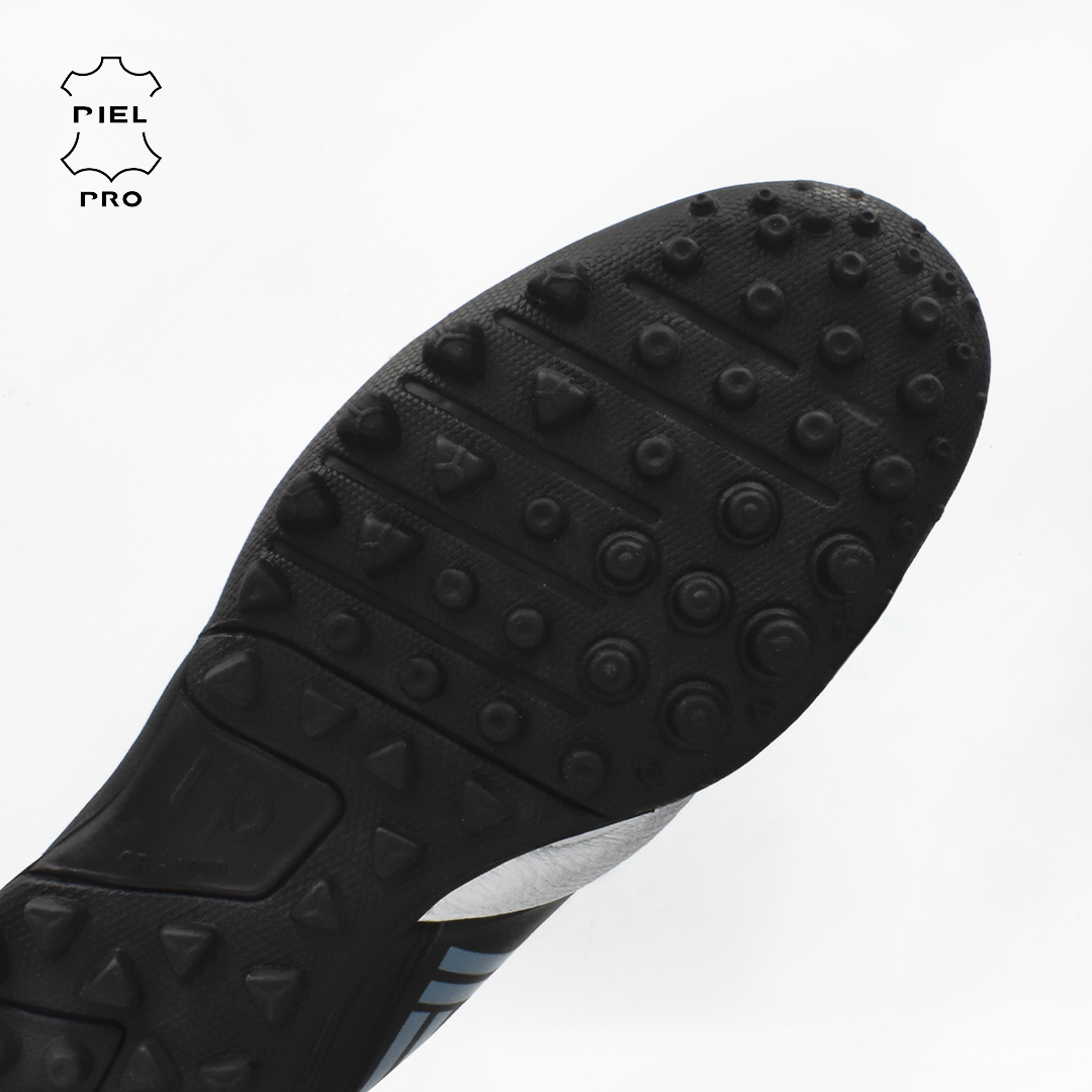 Revenge Pro V - Silver Black - Turf