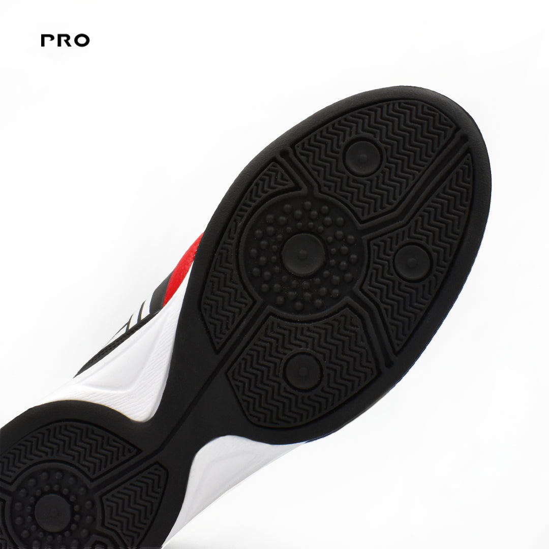 Revenge Pro V - Black Red - Indoor