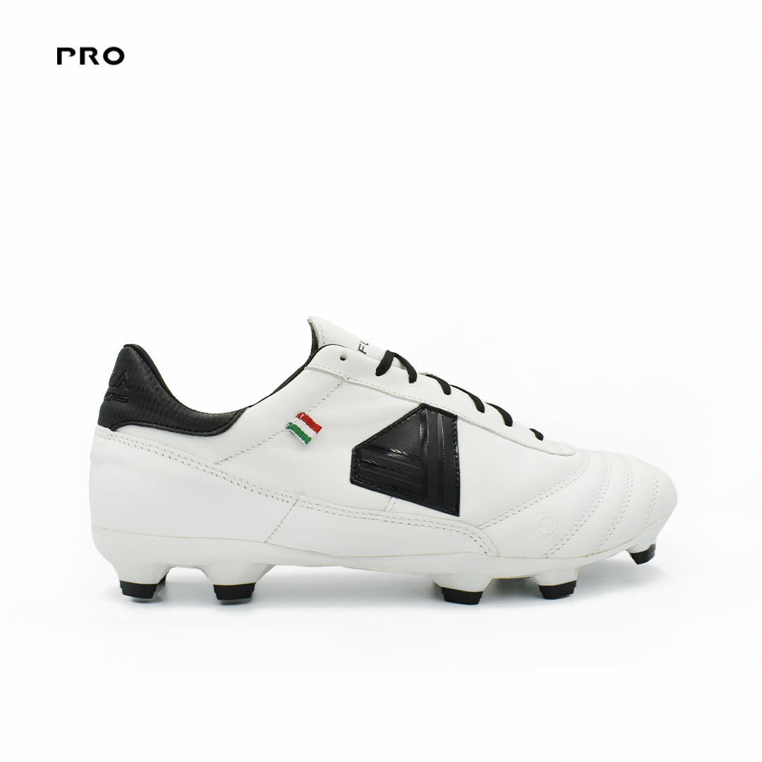 Legacy Pro - White Black - FG