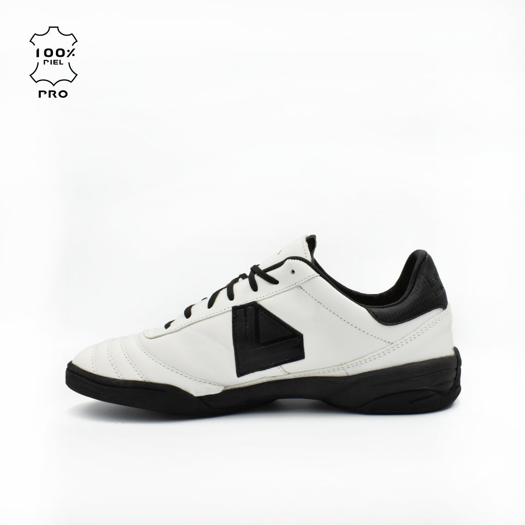 Legacy Pro V - White Black - Indoor