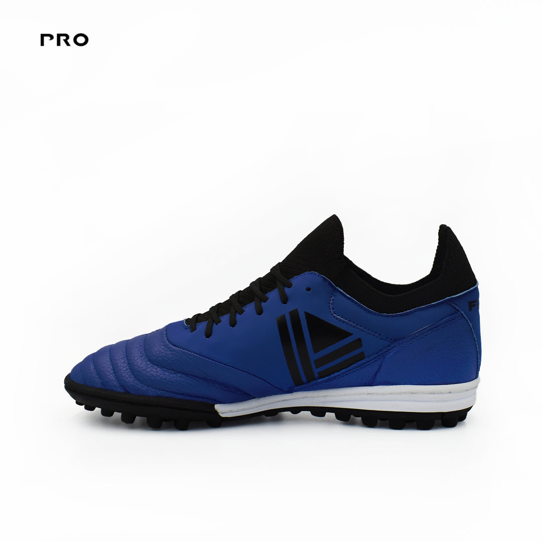 Revenge Pro V - Blue - Turf