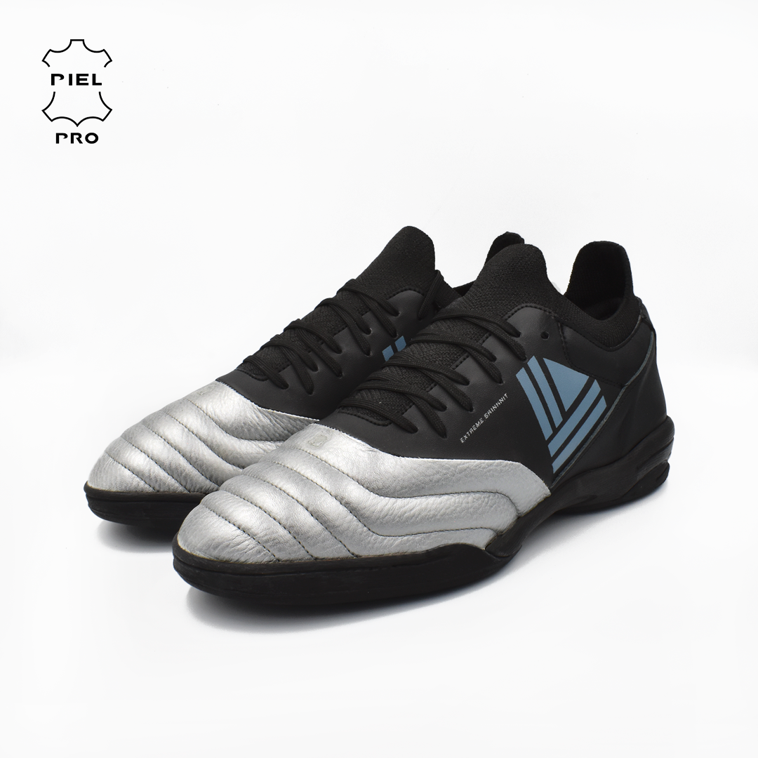 Revenge Pro V - Silver Black - Indoor