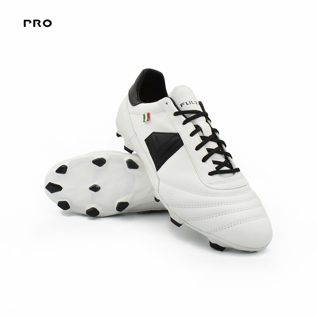Legacy Pro - White Black - FG
