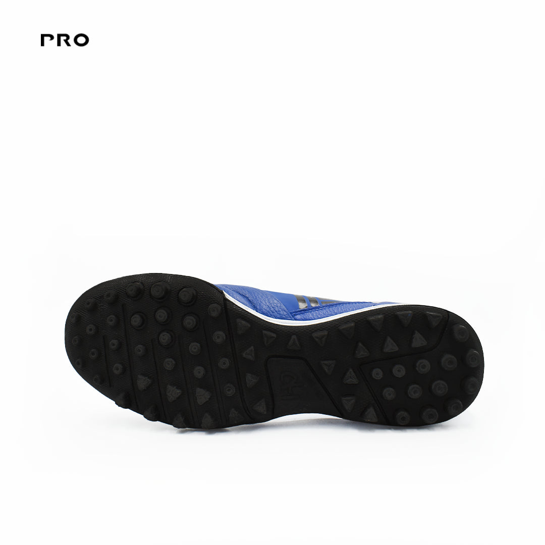 Revenge Pro V - Blue - Turf
