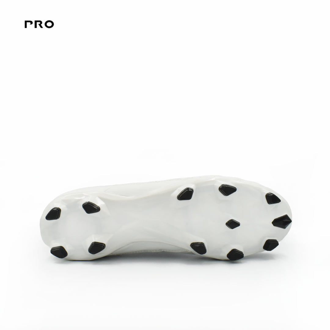 Legacy Pro - White Black - FG